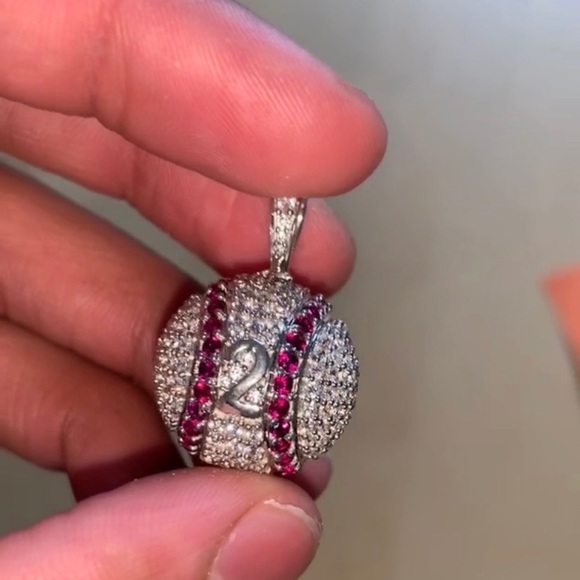 VVS diamond pendant - Picture 3 of 4